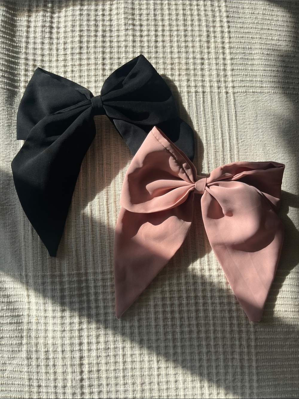 Large Bow Hair Clips - Black and Dusty Pink